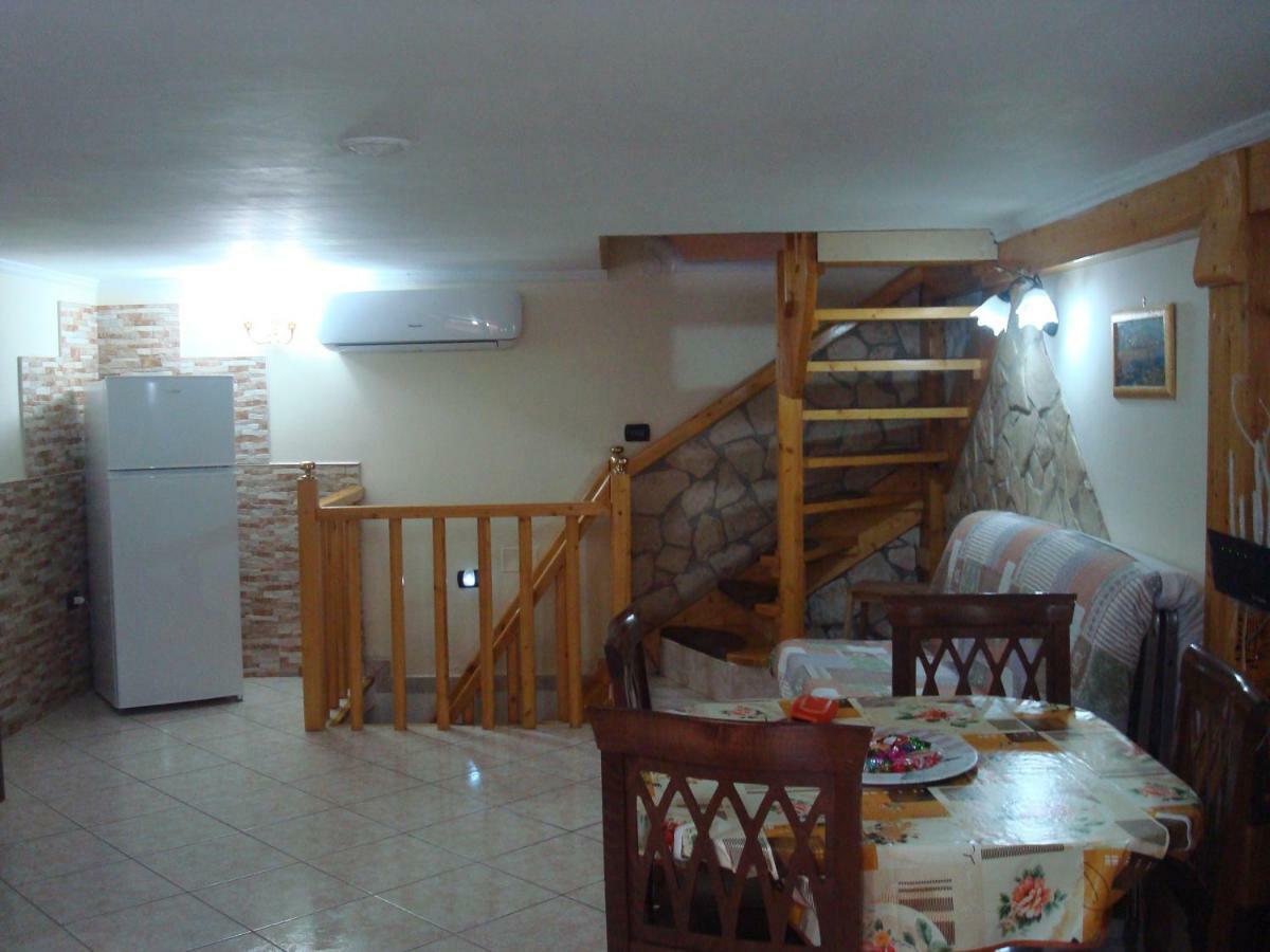 Tasor Historic Center Apartment Naples Exterior photo